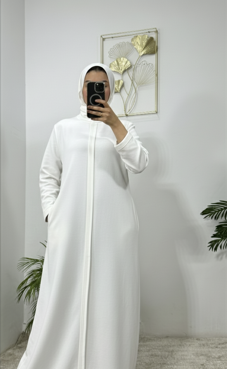 فستان أساسي