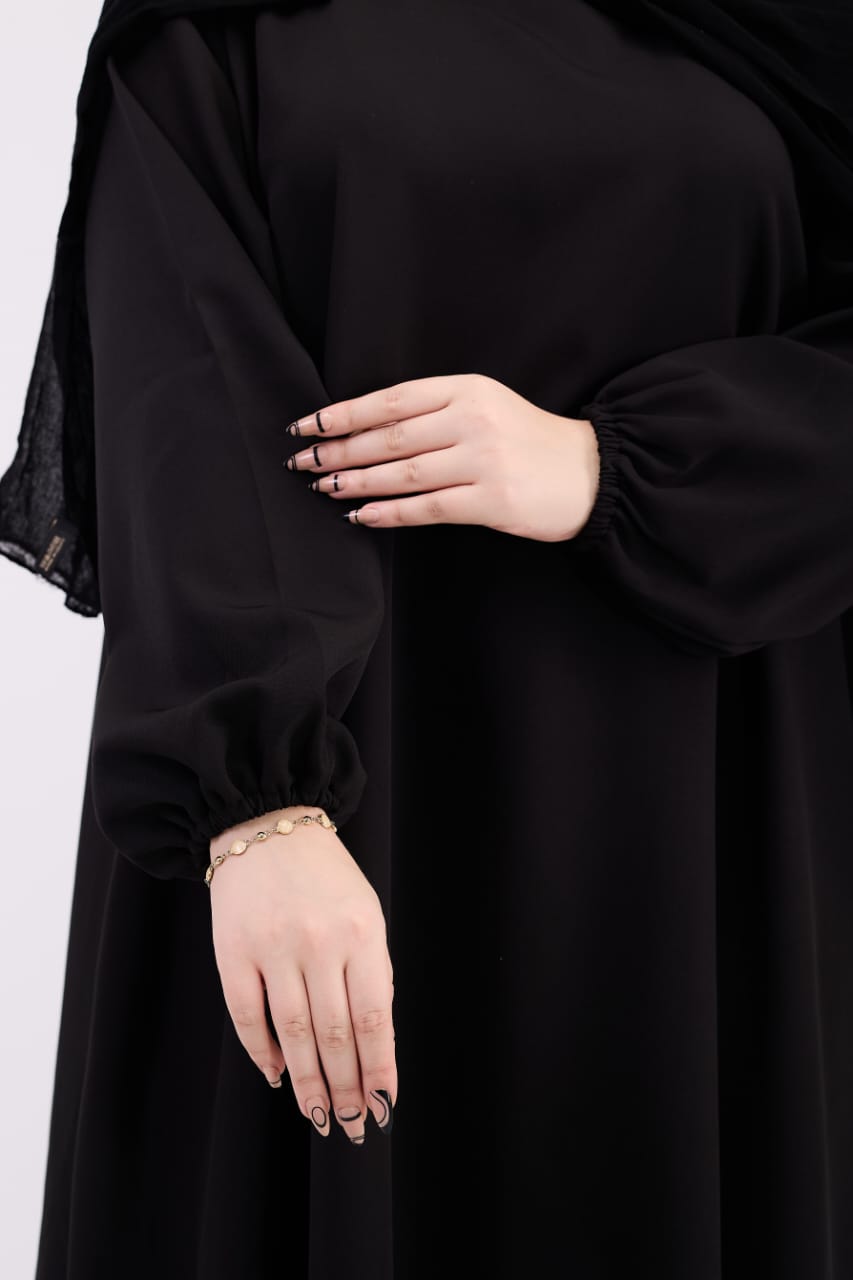 Umrah abaya
