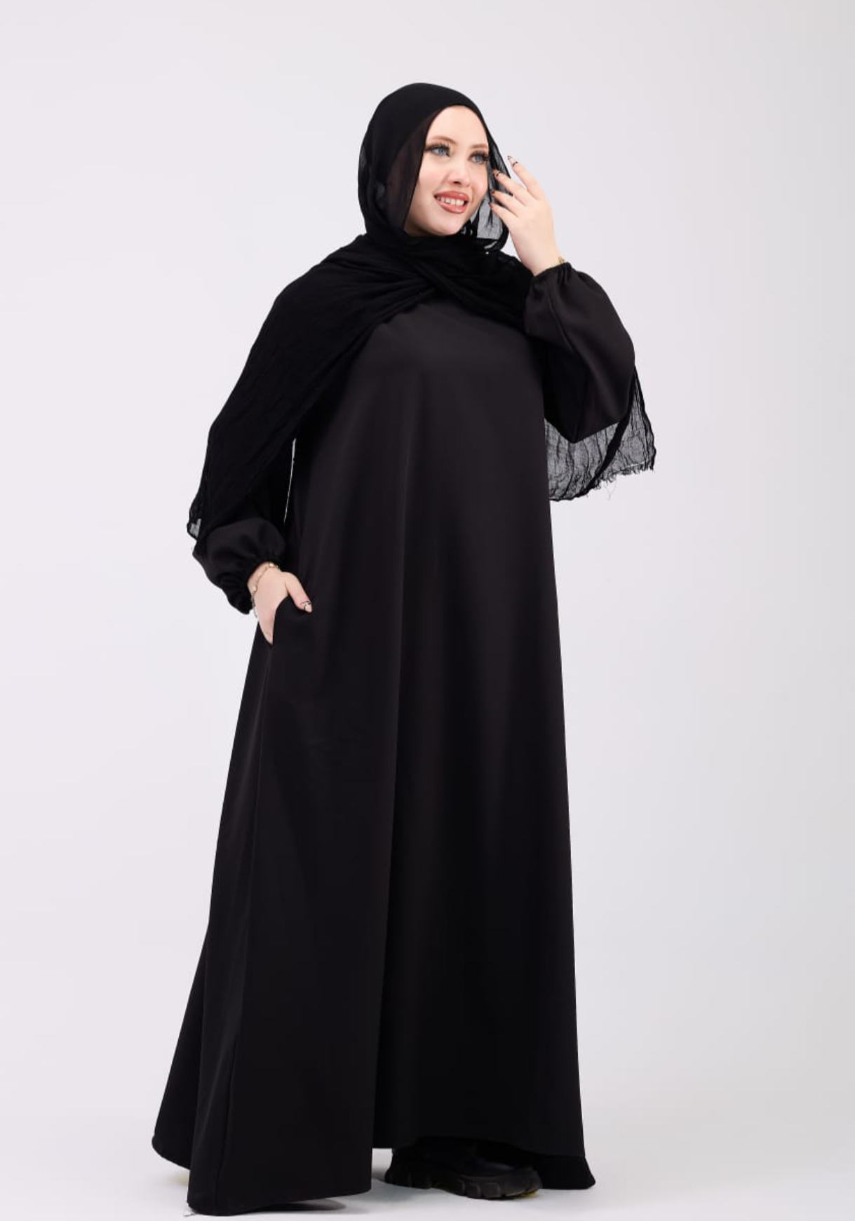 Umrah abaya