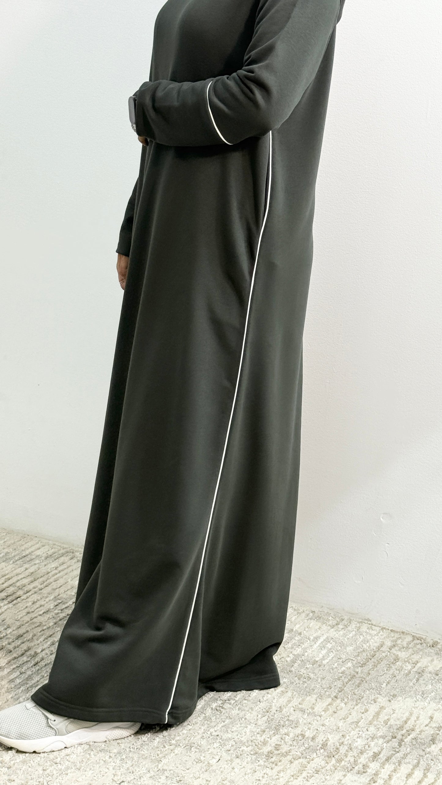 Elegant Abaya