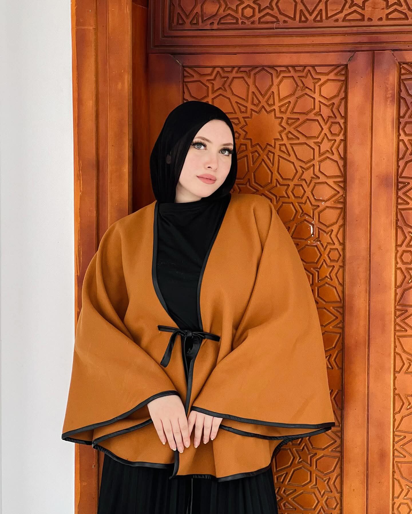 Charm Cape