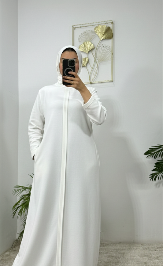 فستان أساسي