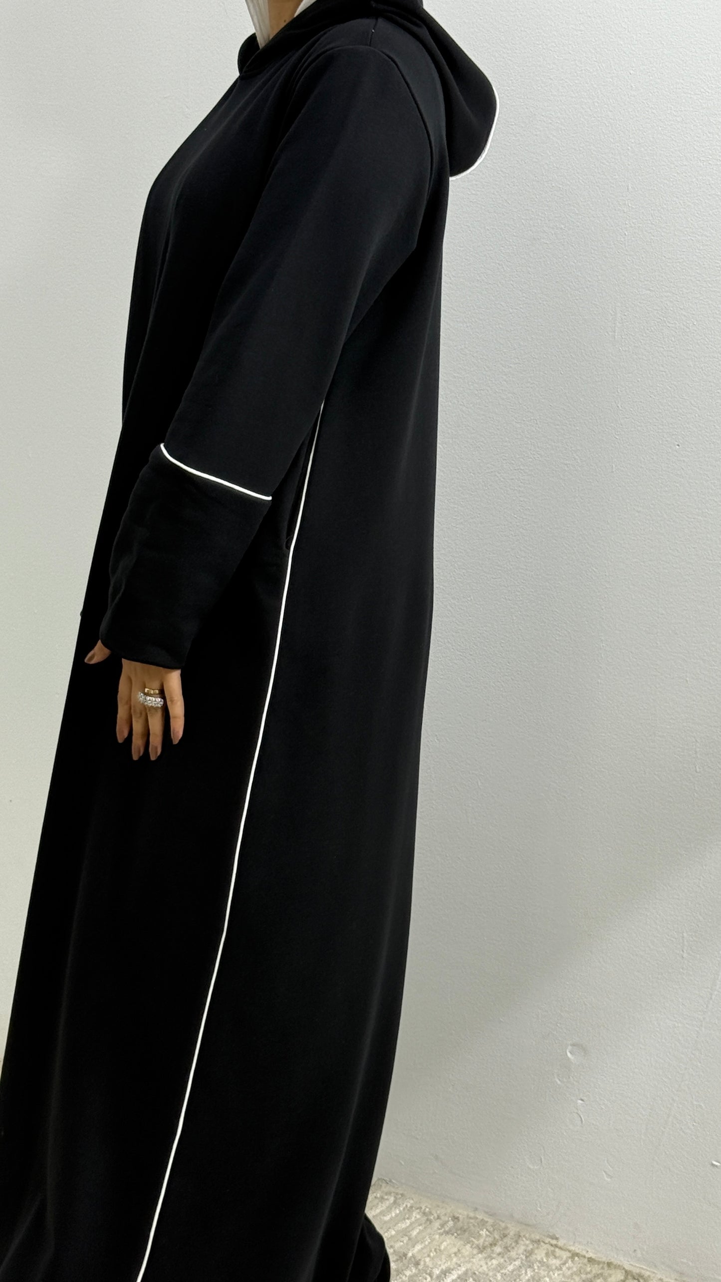 Elegant Abaya